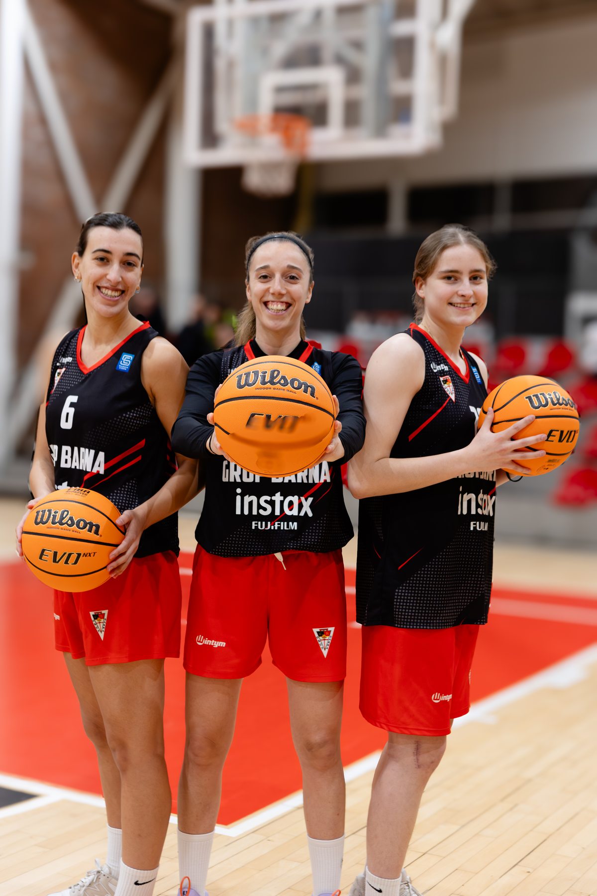 Equip Femen&iacute;